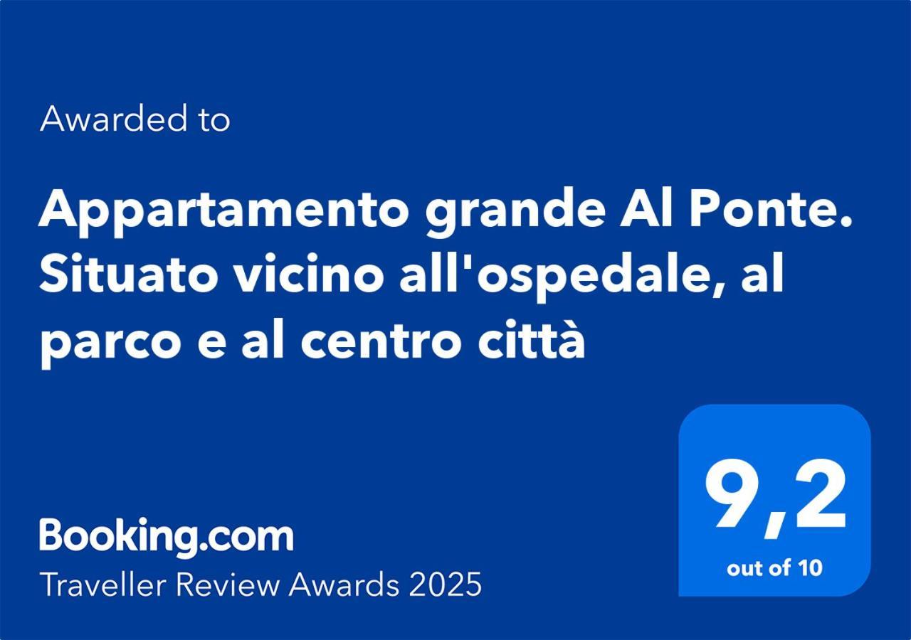 טרנטו Appartamento Grande Al Ponte. Situato Vicino All'Ospedale, Al Parco E Al Centro Citta מראה חיצוני תמונה